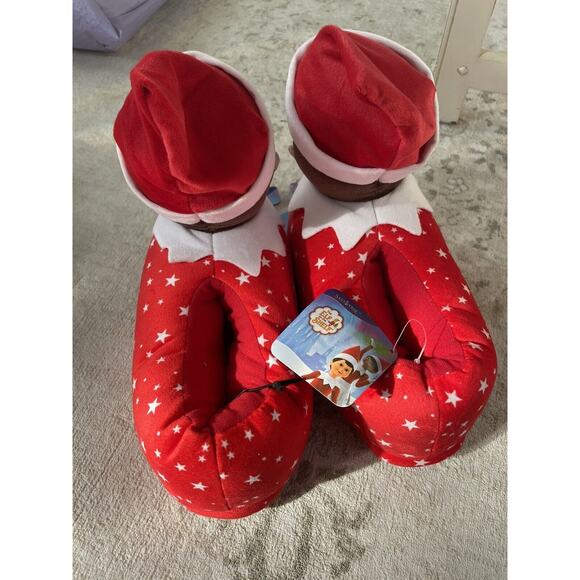 NWT Elf On The Shelf Boy Elf Slippers Size Small 7-8 Christmas - Picture 2 of 3